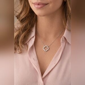 🤍CHLOE🤍 925 SILVER CLOVER NECKLACE NWT